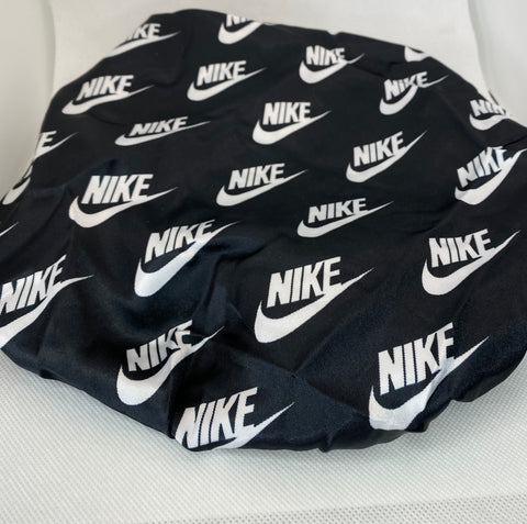 Blk white Bonnet